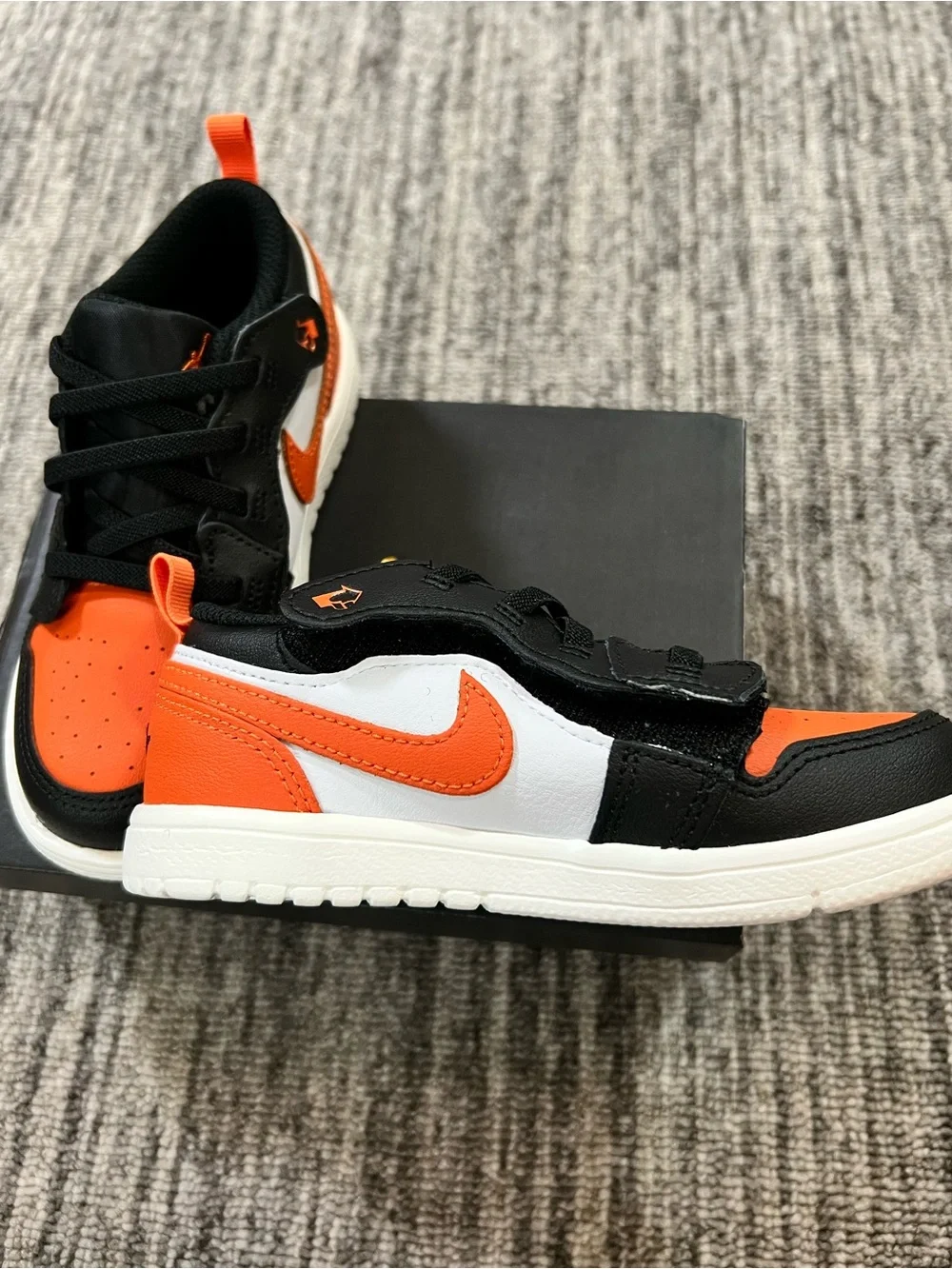 Nike Jordan AJ 1 Low Alt Kids Shoes Size 10c